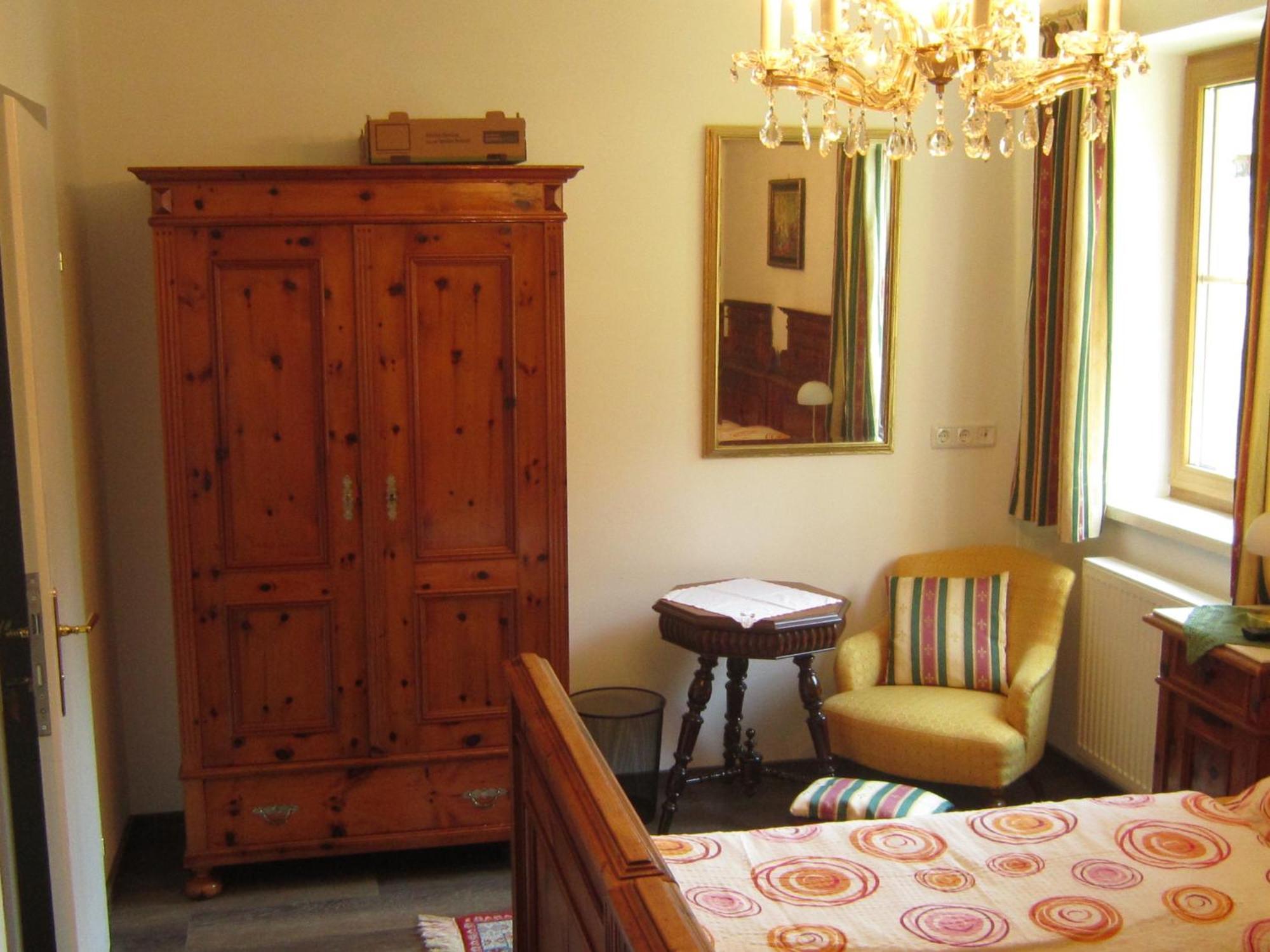 Haus Bellevue Apartment Обертраун Стая снимка