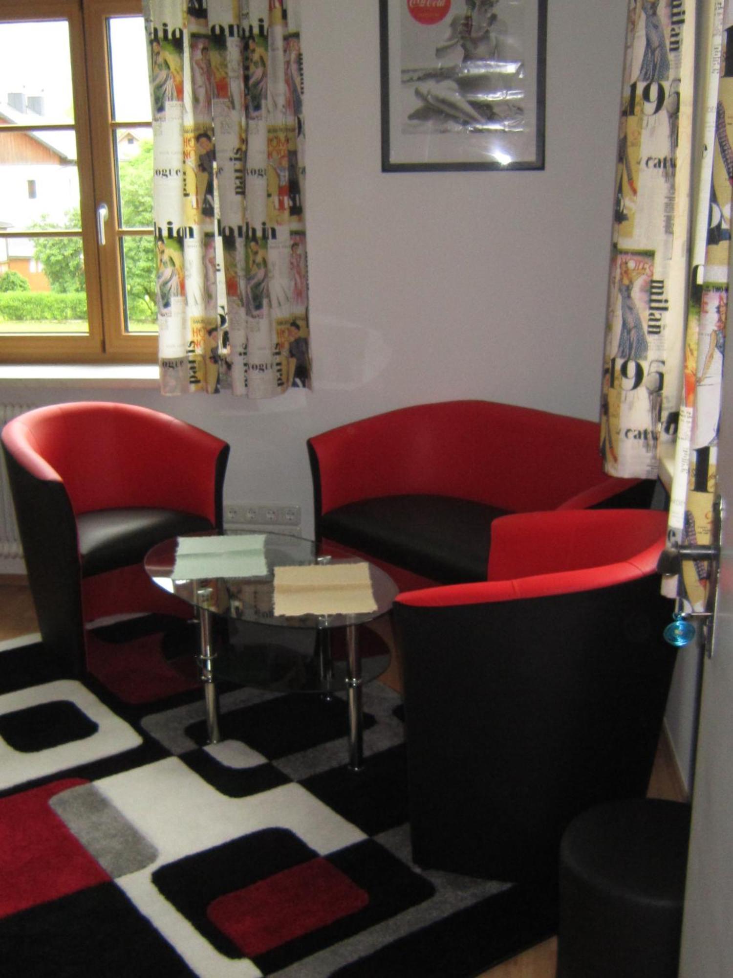 Haus Bellevue Apartment Обертраун Стая снимка